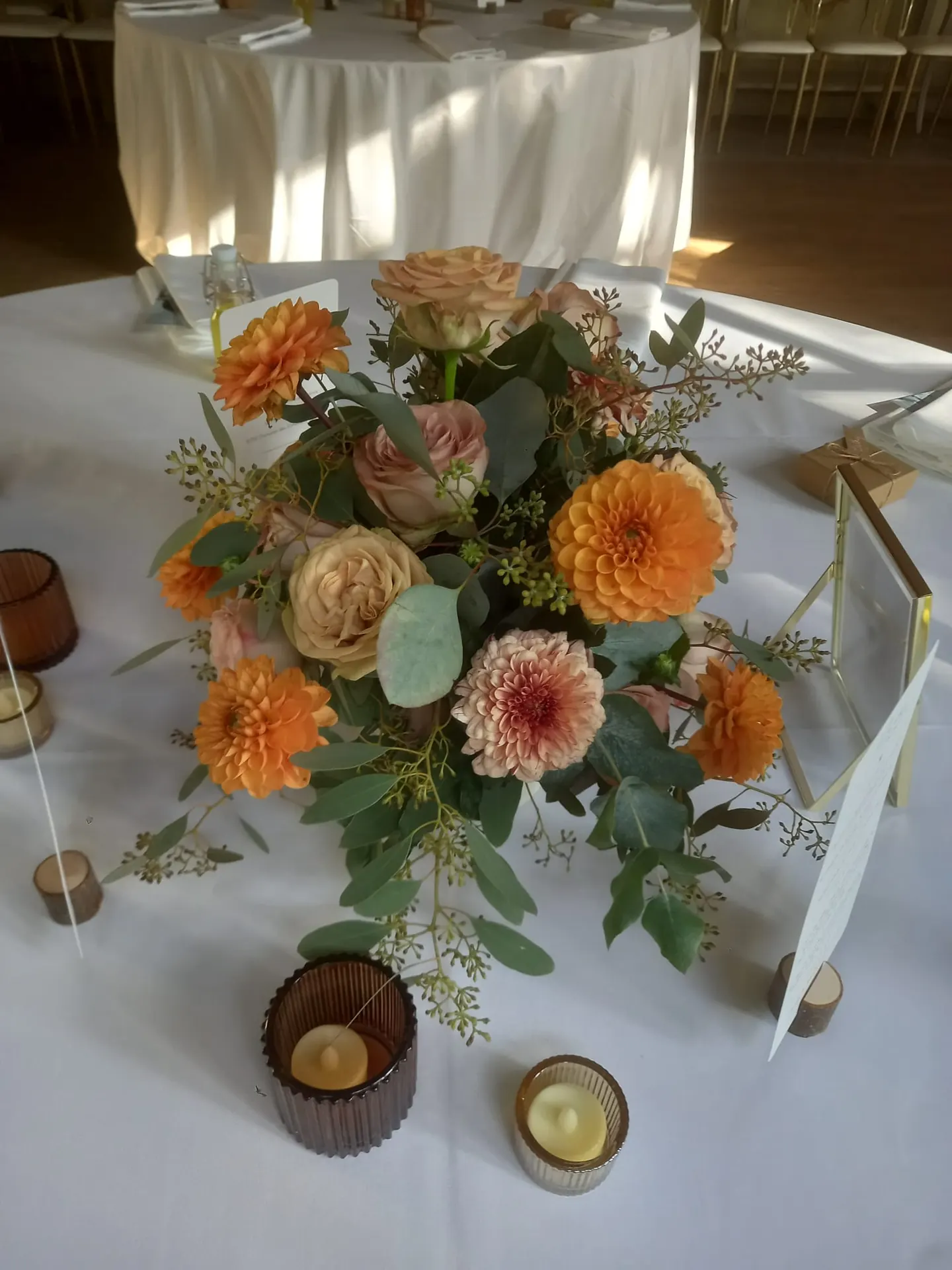Composition florale pour événement - mariage, baptême, communion, deuil